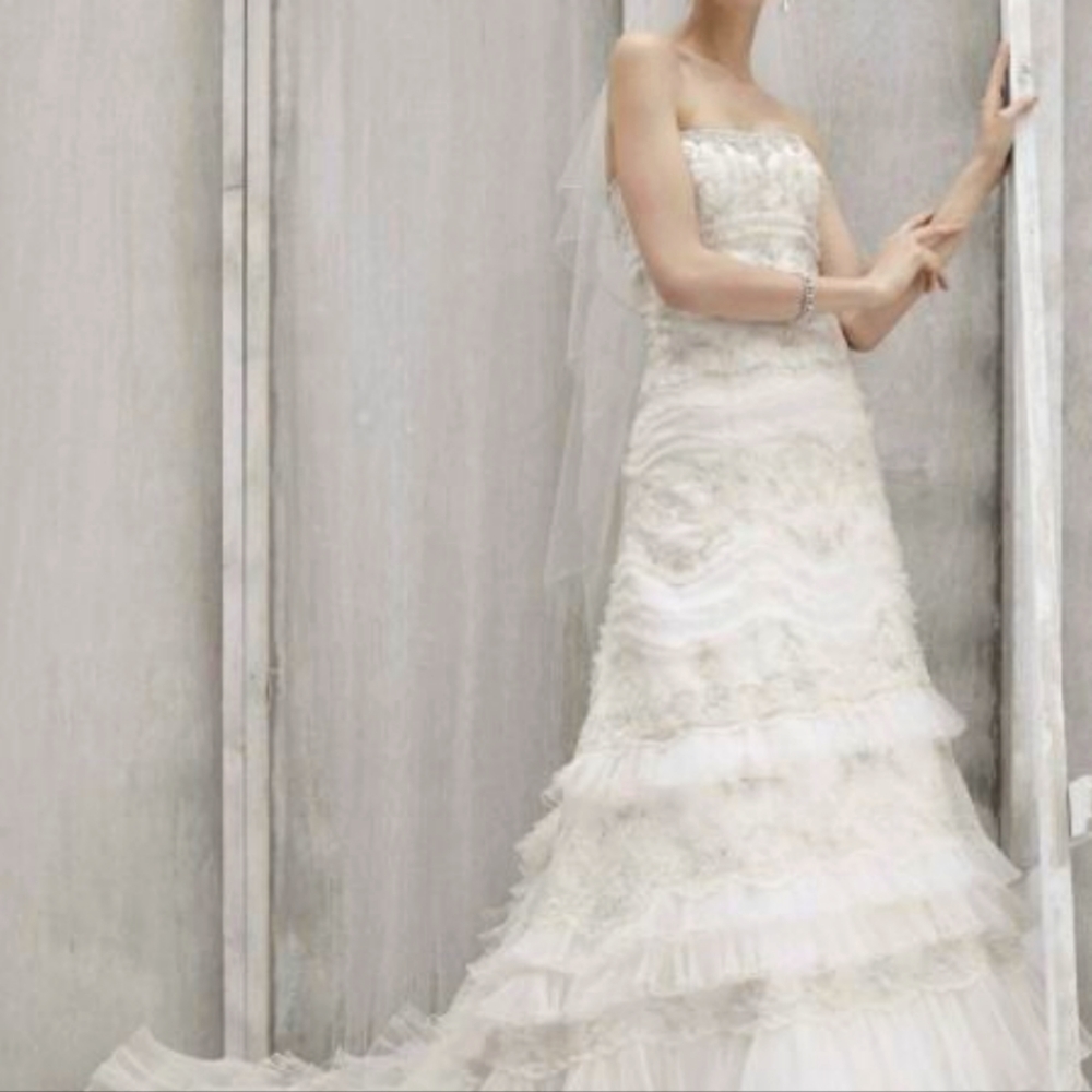Oleg Cassini CWG352